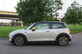 Learn how it scored for performance, safety, & reliability ratings, and find listings for sale near you! 2020 Mini Cooper Test Drive Review Cargurus
