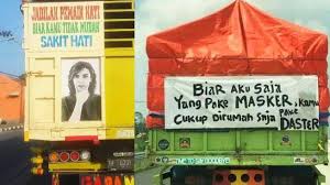 Ada kata kata cinta romantis, cinta dalam diam, dan menyentuh hati. Tulisan Kocak Di Belakang Truk Dari Yang Baper Hingga Bikin Ketawa Geli Suara Com Line Today
