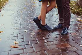 Nền Cận Cảnh đôi Chân Của Cặp đôi đang ...