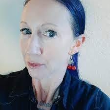 Darnisha Watts's Instagram, Twitter & Facebook