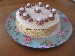 Layer Cake Noix De Coco Et Chocolat Blanc Mille Et Une Saveurs Dans Ma Cuisine Chocolat Blanc Noix De Coco Chocolat