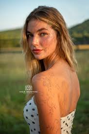 😍 Ava Ritter Frances Ritter