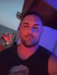 Aaron Bugg's Instagram, Twitter & Facebook