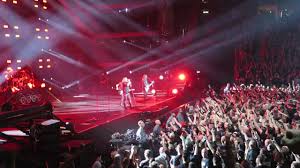 The last time andrea bocelli was in berlin was years, months, weeks, days, hours, and minutes ago. Bohse Onkelz Nie Wieder Mercedes Benz Arena Berlin 17 12 2016 Youtube