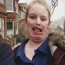 Evie Moore (@_itz__evie_)