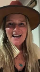 Erika Gragg's Instagram, Twitter & Facebook