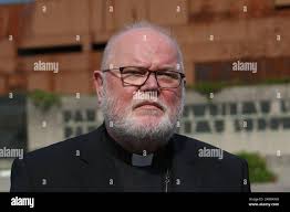 Cardinal of the catholic church hi-res stock photography and images