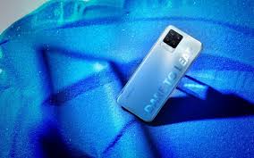 Charging time specs & battery life are based on data from realme labs. Realme Ini Ponsel Tertipis Produksi Kami Teknologi Bisnis Com