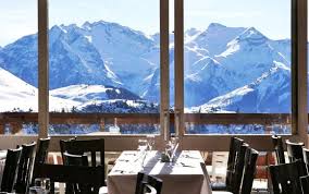 Alpe d'huez hardly needs an introduction. Village Club Med Alpe D Huez La Sarenne 3 Tridents Alpe D Huez Jusqu A 70 Voyage Prive