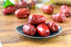 Ăn nhiều táo đỏ có tốt không?