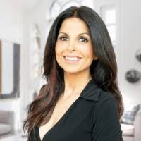 Paulette Lawrence's Instagram, Twitter & Facebook