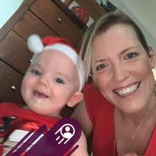 Who can recommend a hairdresser to foil grey hair over bleached blonde in  Toowoomba?