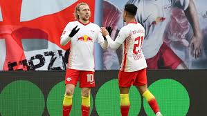 Ob das spiel eigentlich schon 10 sekunden vorher hätte abgepfiffen werden müssen, ist uns eigentlich herzlich egal. Kamada Kontert Forsberg Leipzig Strauchelt Im Meisterrennen Kicker
