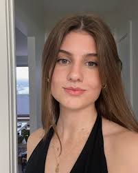 dee 🪸 (@deanna.salmon) • Instagram photos and videos