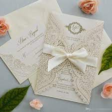 Vellum Wedding Invitation Google Search Https Www Google Com Convite De Casamento Com Laco Cartoes De Convite De Casamento Convite De Casamento