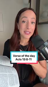 Verse of the day! Acts 15:8-11 🩷 #thejesuschallenge #christiantiktok  #jesusisking #biblestudy #verseoftheday #dailydevo