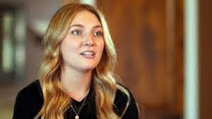 Laina Hill's Instagram, Twitter & Facebook