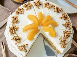 Amaretto Pfirsich Torte Kuchen Und Torten Rezepte Pfirsich Torte Lebensmittel Essen
