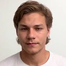 Jessica Swingle's Instagram, Twitter & Facebook