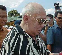 Sultan ibrahim ibni almarhum sultan iskandar says the vaccination rate in johor needs to improve. Iskandar Of Johor Wikipedia