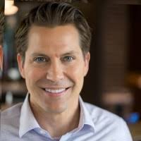 Correo electrónico y teléfono de Cathy DiMaggio