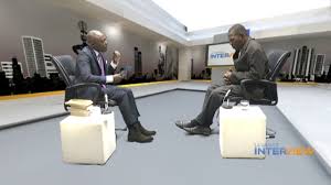 Le système de biya est trop immobile, trop sclérosé, et il n'offre plus la moindre perspective. La Grande Interview Dieudonne Essomba Youtube