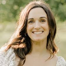 Shannon Wightman's Instagram, Twitter & Facebook