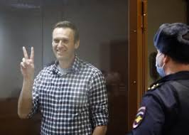 Jun 14, 2021 · президент рф владимир путин в интервью nbc news заявил, что не приказывал отравить алексея навального, но не стал прямо отвечать на вопрос, может ли он гарантировать, что оппозиционер выйдет из колонии живым. Navalnyj V Tyurme Navalnyj Podozrevaet Chto Bolen Tuberkulezom Unian