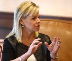 The Dish: UConn luminaries take part in Greenwich golf tournament