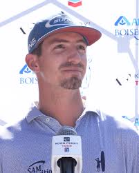 Pushing his way up the board. Third-round 67 at Southern Hills Plantation  Club for Cincinnati Bearcats Golf alum Austin Squires. . T36 --> T17. Moves  onto the top-19 number with one round