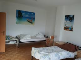 N und klassisch zugleich # desenimo # ludwigshafen # möbel # dekoration # home # haus # design # interiordesign # homedesign # homedecoration # dekorasyon # bett # bed # jugendzimmer see more 67063 Ludwigshafen Carl Bosch Strasse 136 Zimmer In Ludwigshafen