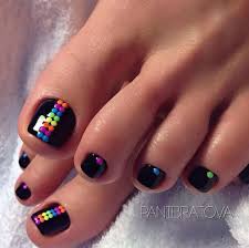 To make that happen, here are 44 easy and cute toenail designs to celebrate the essence of summers! 60 Stylish Toe Nail Designs For All Seasons In 2020 Yve Style Com
