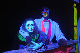 You may encounter some scarce sexual content, electric shock or a bag over your head. The Scarehouse Brings Back Pittsburgh Zombies Adds More Clowns To 3 D Haunt Wpxi