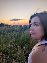 Lori Hunter (@loralie06) • Instagram photos and videos