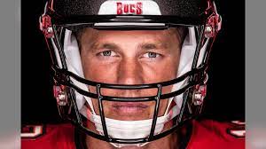 Photos First Look At Tom Brady In A Bucs Uniform Tom Brady Tampa Bay Buccaneers Tom Brady Nfl