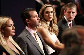 It sounds a little like, obviously, that there are some in another excerpt of the recording, lara trump, who is married to donald trump's son eric, is heard explaining. Donald Trump Mit Der Familie Im Schlepptau V L Barron Trump Melania Trump Jared Kushner Ivanka Trump Tiffany Trump Vanessa Trump Donald Trump Jr Und Eric Trump Mehr Uber Trumps Familie Und Seine