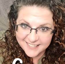 Tracy Poynter's Instagram, Twitter & Facebook