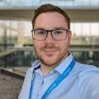 100+ Profile mit dem Suchbegriff „Danny Lang“