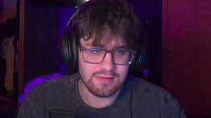 Yen thu 2017 (@anh.phat26) er Í BEINNI