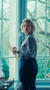 La Femme de, le nouveau film de David Roux avec Mélanie Thierry, est à  découvrir dès aujourd’hui au cinéma ⭐️, Sept ans après L’Ordre des  médecins, porté par Jérémie Renier, le réalisateur revient ...