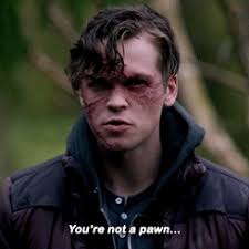 I just saw Alexander Calvert in tv show arrow