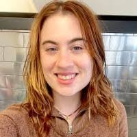 Sara Enlow's Instagram, Twitter & Facebook