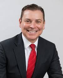 Anthony Hoyle's Instagram, Twitter & Facebook