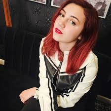 Virginia Franks's Instagram, Twitter & Facebook