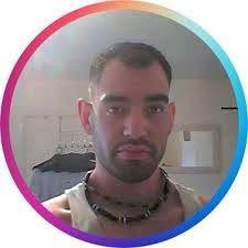 Thomas Chadwell's Instagram, Twitter & Facebook