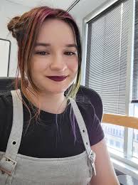 Meet our graduates...* **COURTNEY KOCH** (2021) *Assistant Account  Executive at Scoppechio * In her role, Courtney assists with client  campaigns, acts as an eagle eye for creative tactics and is a point