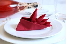 Nehmt eine quadratische serviette und faltet eine ecke diagonal auf die servietten falten: Segelschiff Servietten Falten Kochrezepte At