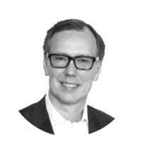 Richard Warnick's Instagram, Twitter & Facebook