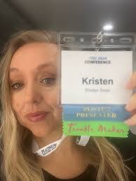 Valerie Cloud's Instagram, Twitter & Facebook