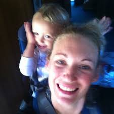 Lily Stratton (@lilyloveswren)